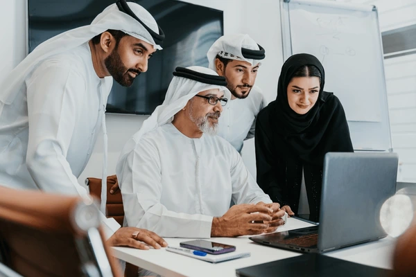 group-middleeastern-corporate-business-people-600nw-2294666967